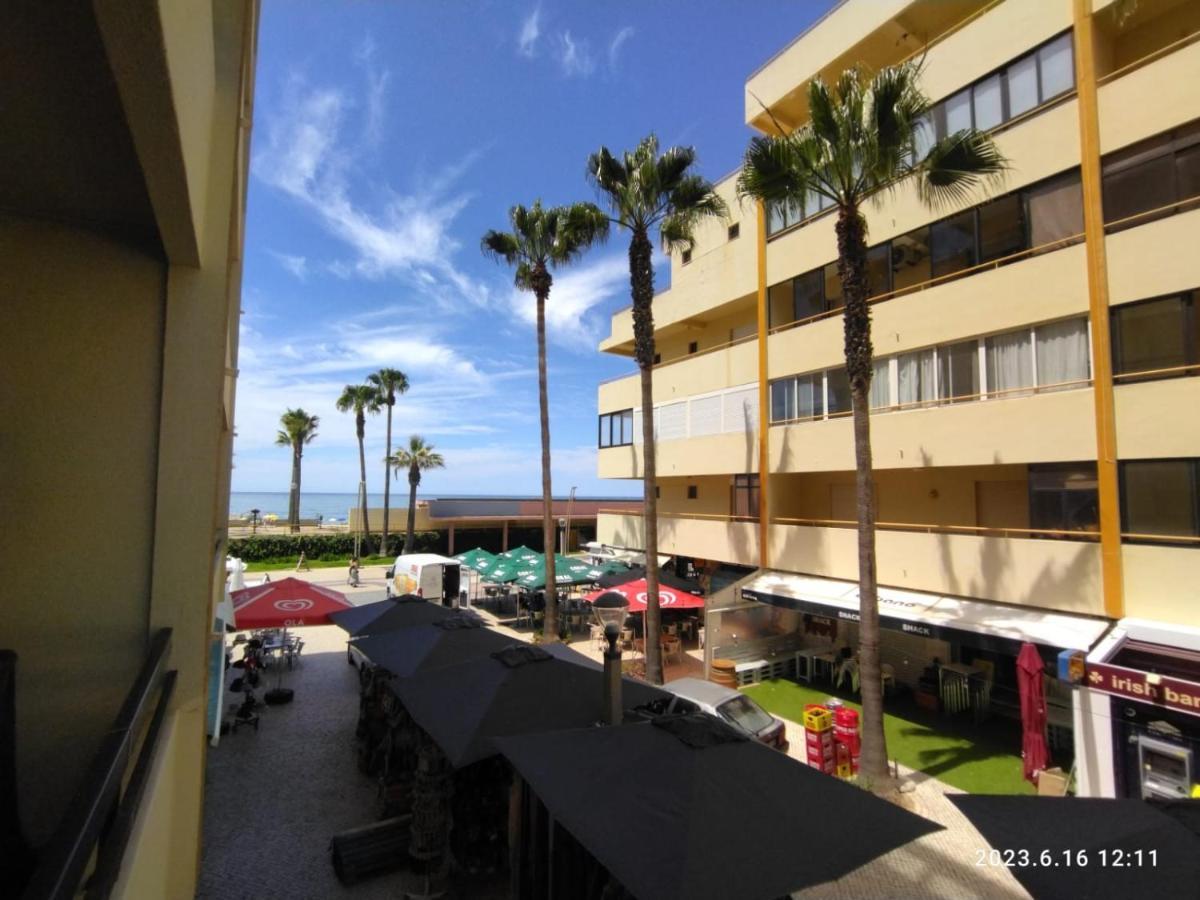 Cozy Apartment In Quarteira Exterior foto